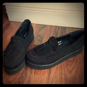 Cute black, suede look, like new creepers 🖤